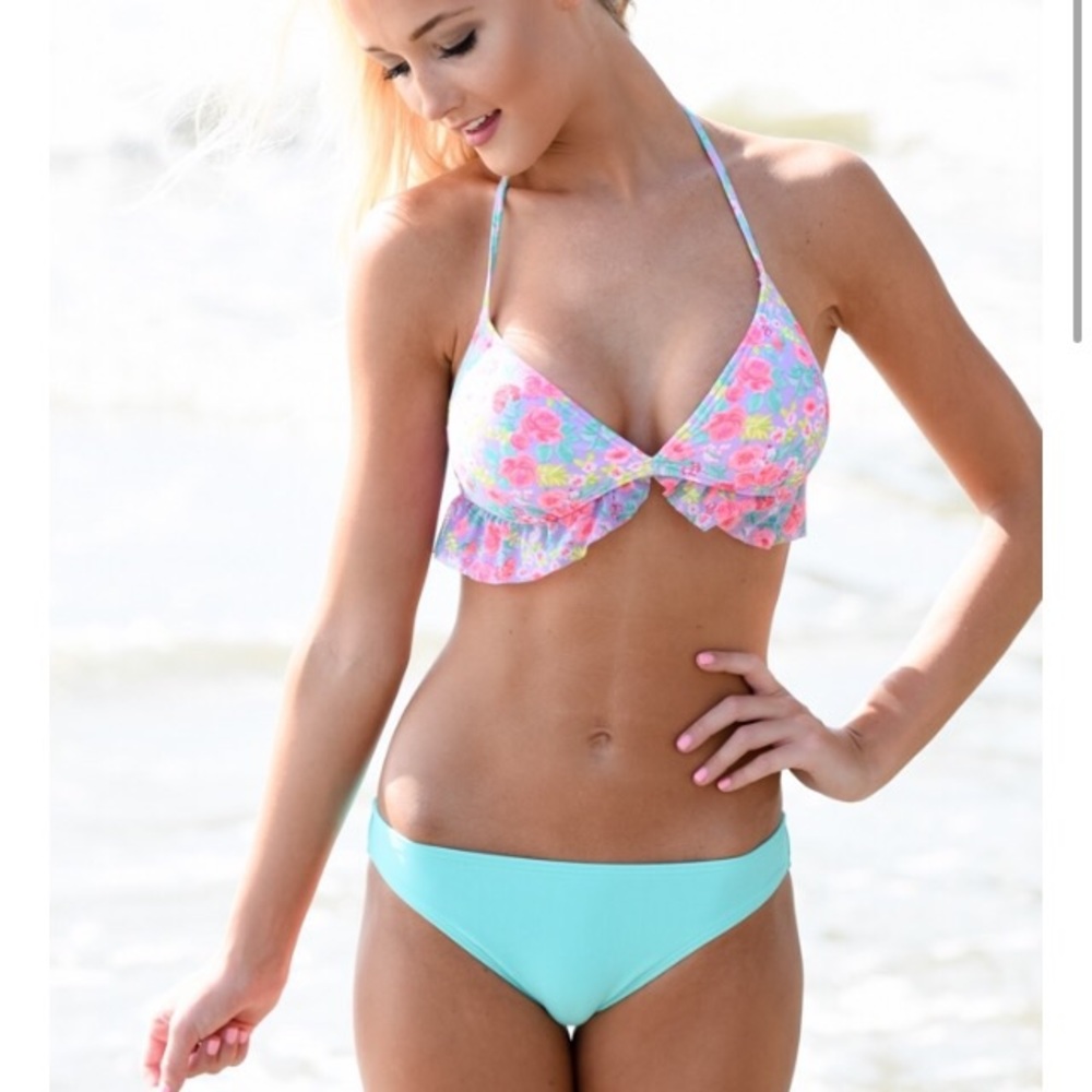 Lauren James Pink Floral bikini top